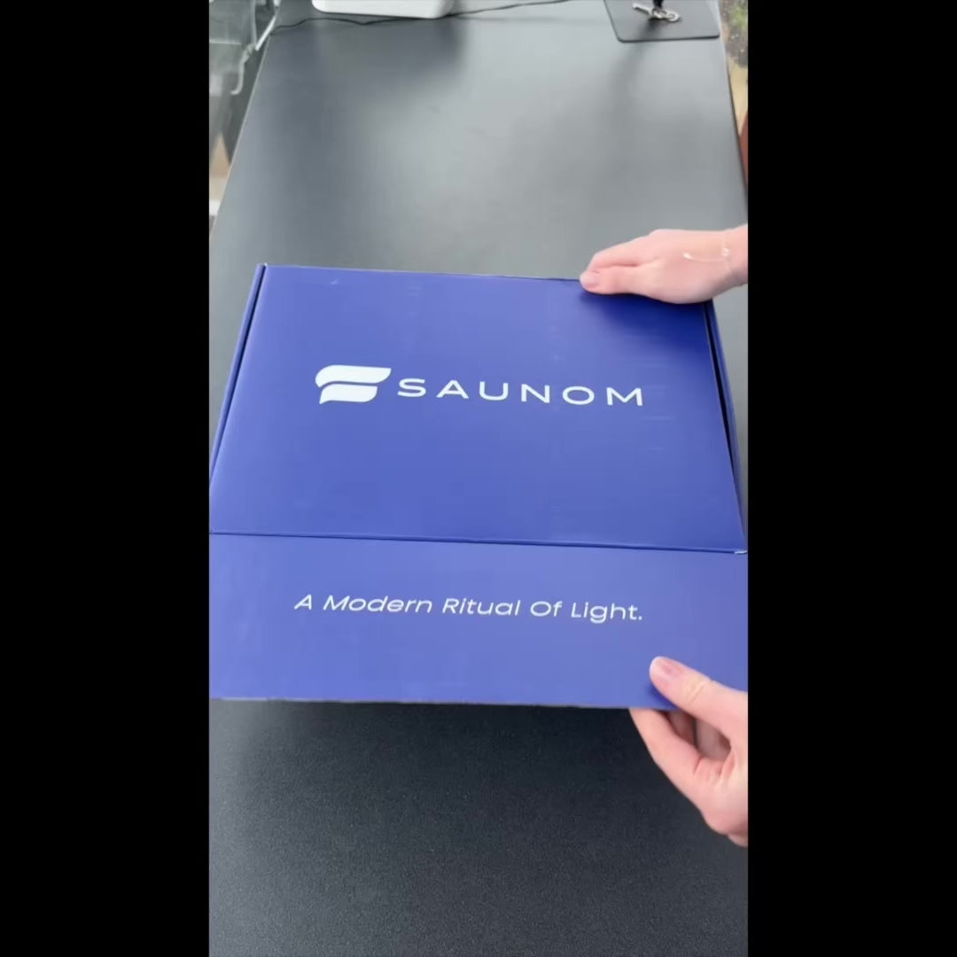 Unboxing and setup of the Saunom EW300 Pro red light therapy panel
